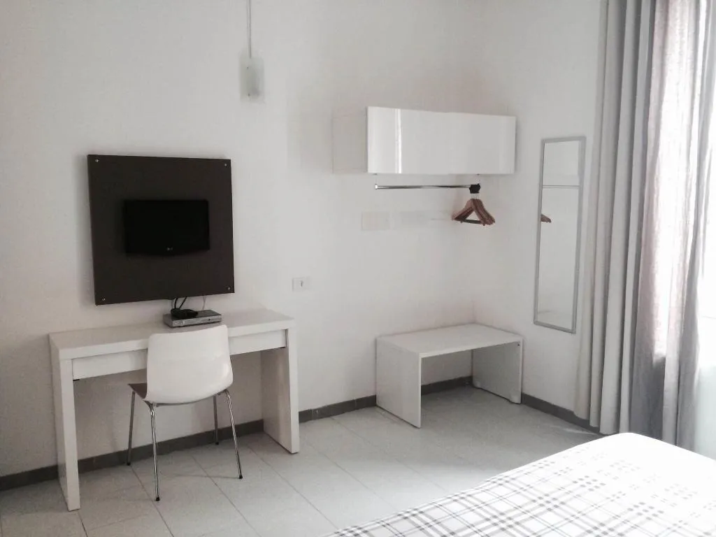 Room, Bert Hotel, Milan