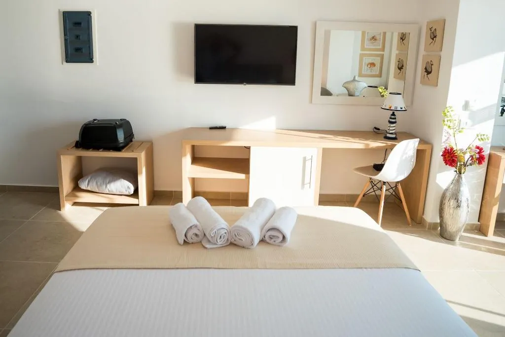 Room, Kratiras View Luxury Suites, Santorini