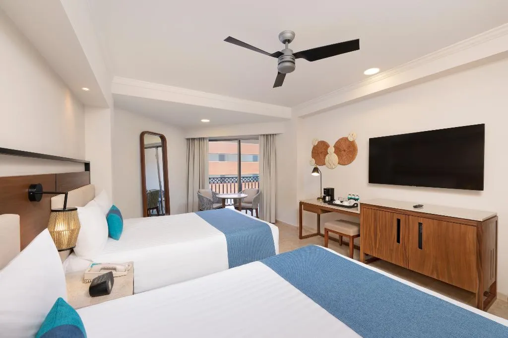 DOUBLE DELUXE Room, GR Solaris Cancun All Inclusive, Cancun Area