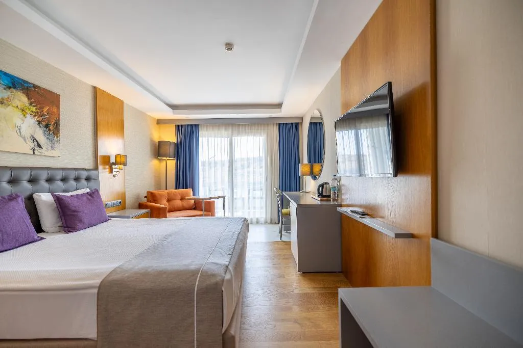 DOUBLE SINGLE USE DELUXE SEA VIEW Room, La Quinta by Wyndham Bodrum, Bodrum