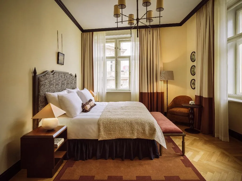 DOUBLE RIVER VIEW Room, Sir Prague, part of Sircle Collection, Prague
