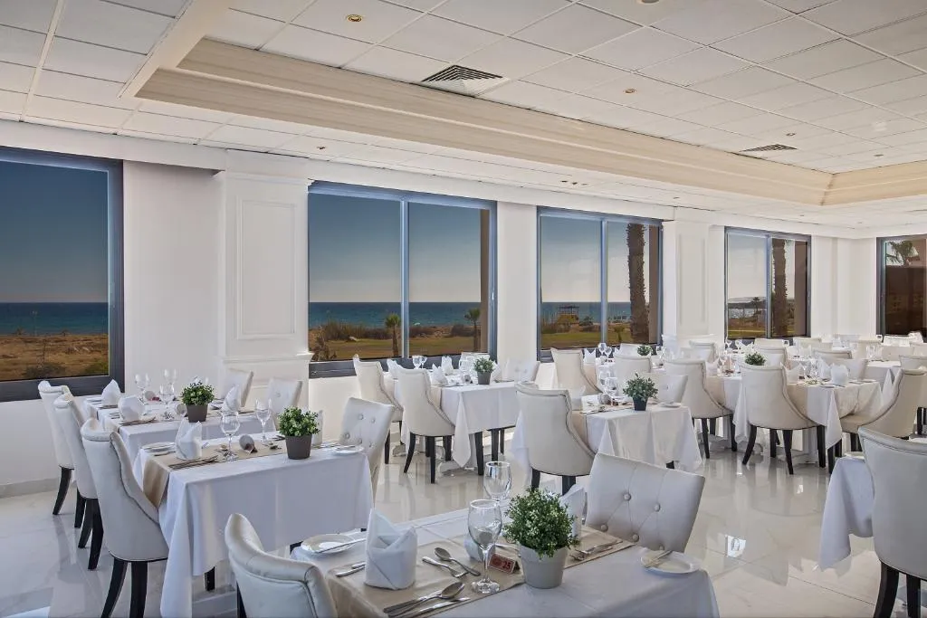 Restaurant, Nelia Sea Breeze, Cyprus