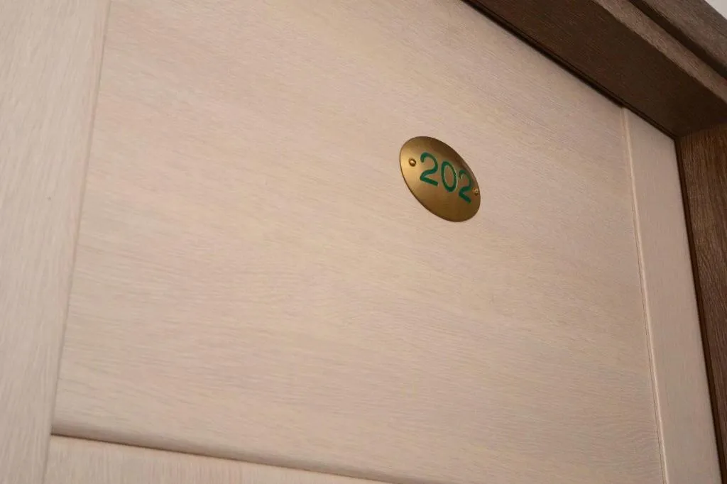 Room, Hotel Clinton, Naples