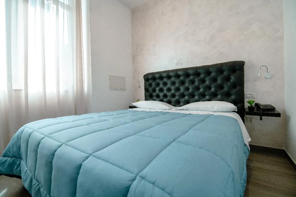 DOUBLE SINGLE USE DELUXE Room, Hotel Bruman Salerno, Naples
