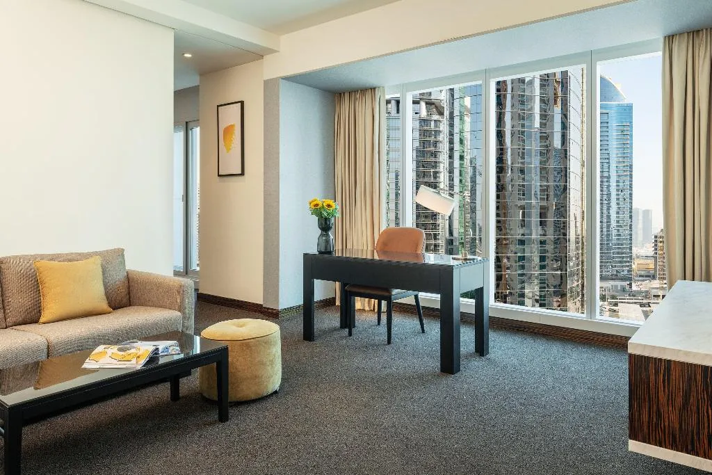 SUITE WITH VIEWS Room, voco Bonnington Dubai, Dubai