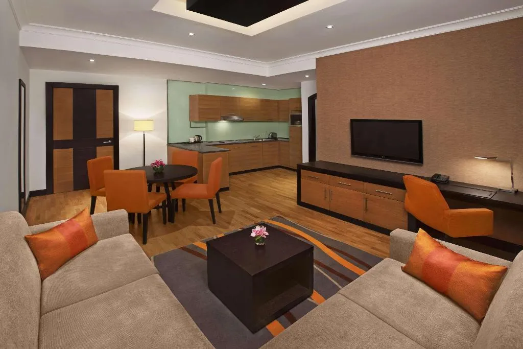 Room, DoubleTree by Hilton Hotel & Residences Dubai Al B, Dubai