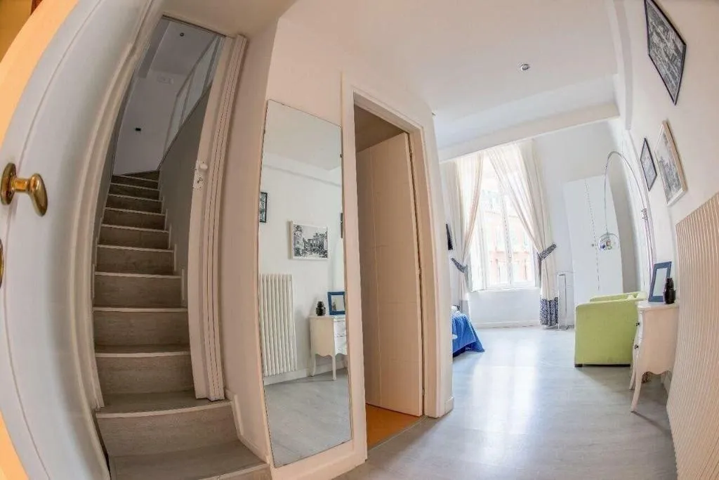 Room, B&B Neapolis Bellini, Naples