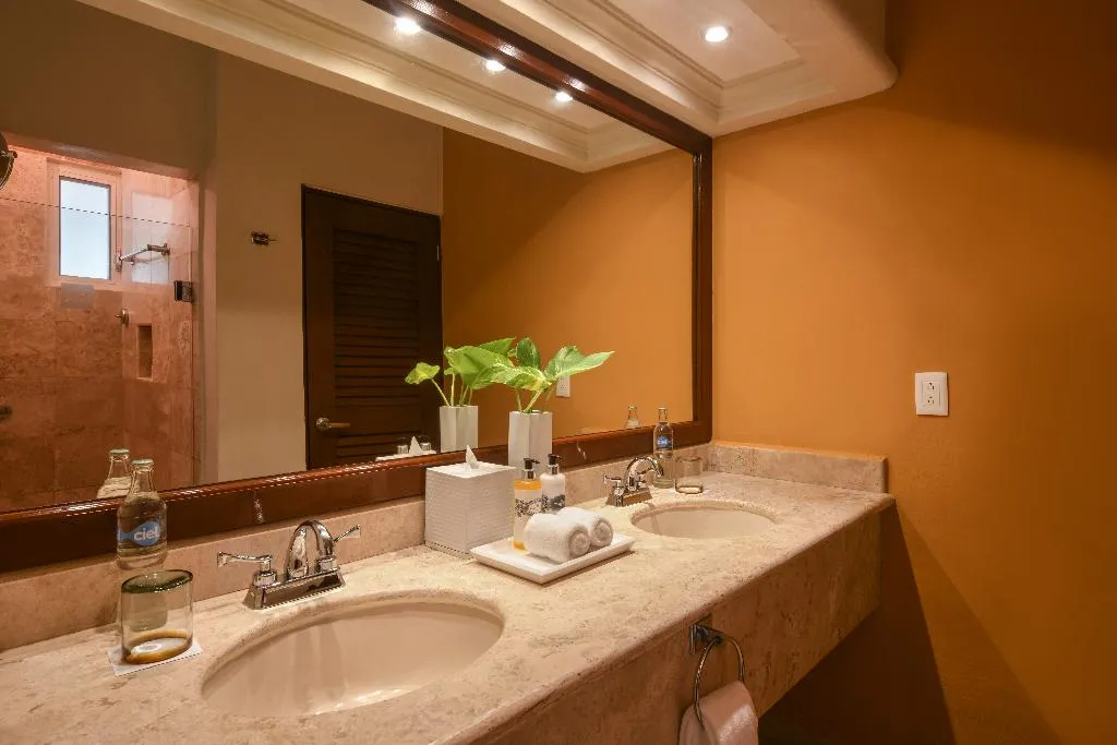 JUNIOR SUITE STANDARD Room, El Dorado Seaside Palms Spa Resort-All Inclusive, Cancun Area