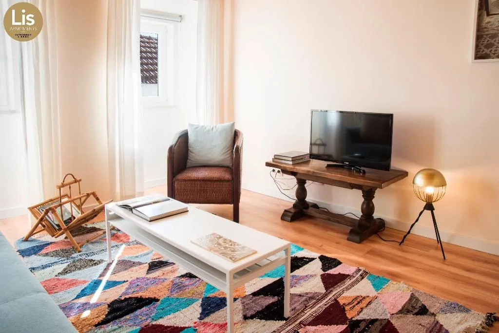 APARTMENT SUPERIOR ONE BEDROOM Room, Lis Apartments, Lisbon