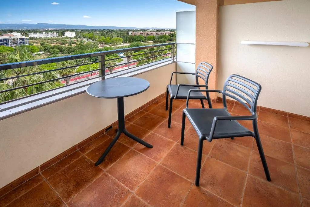 QUADRUPLE STANDARD Room, 4R Gran Regina, Costa Dorada
