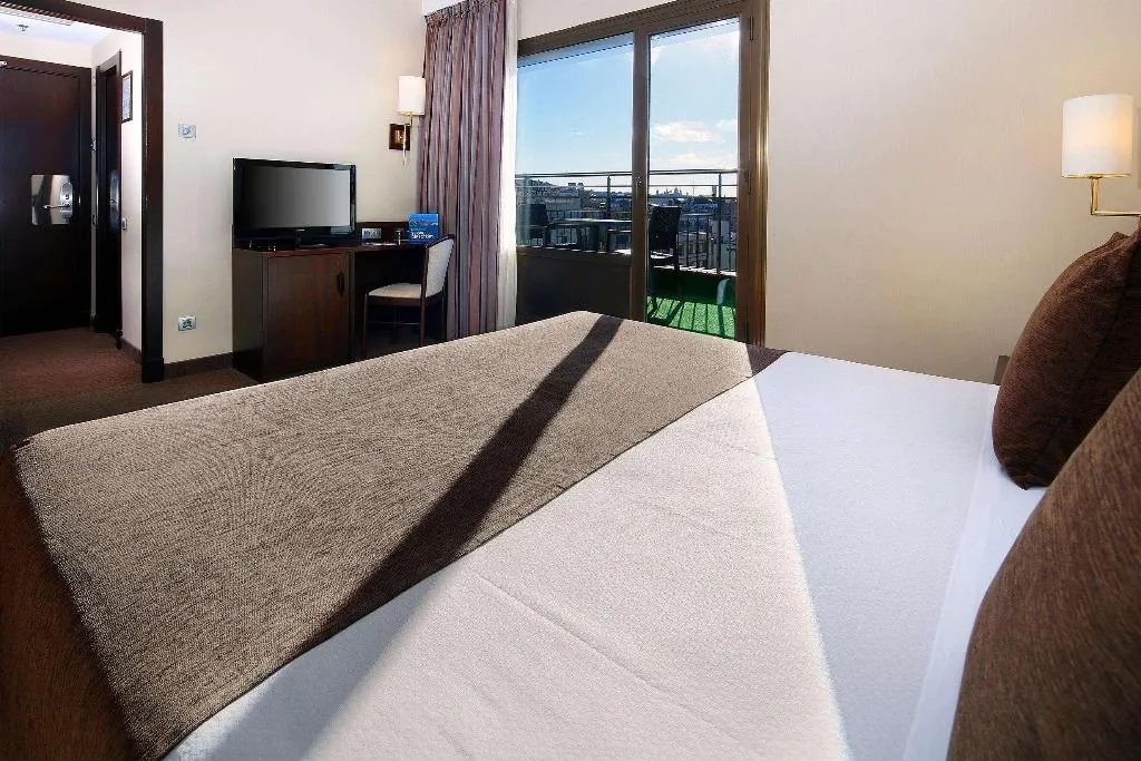 Room, Hcc Regente, Barcelona