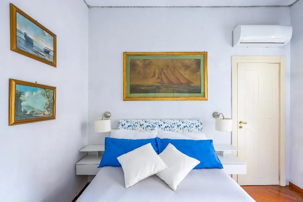 Room STANDARD Room, La Casa Di Bruno, Naples