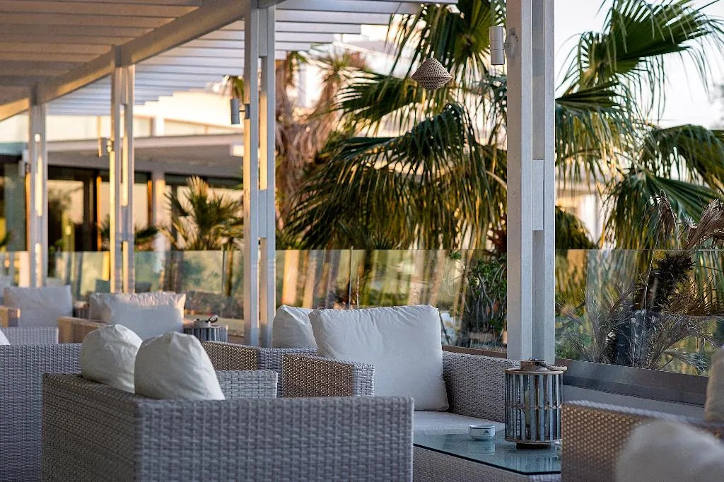 Bar, Grecian Sands, Cyprus