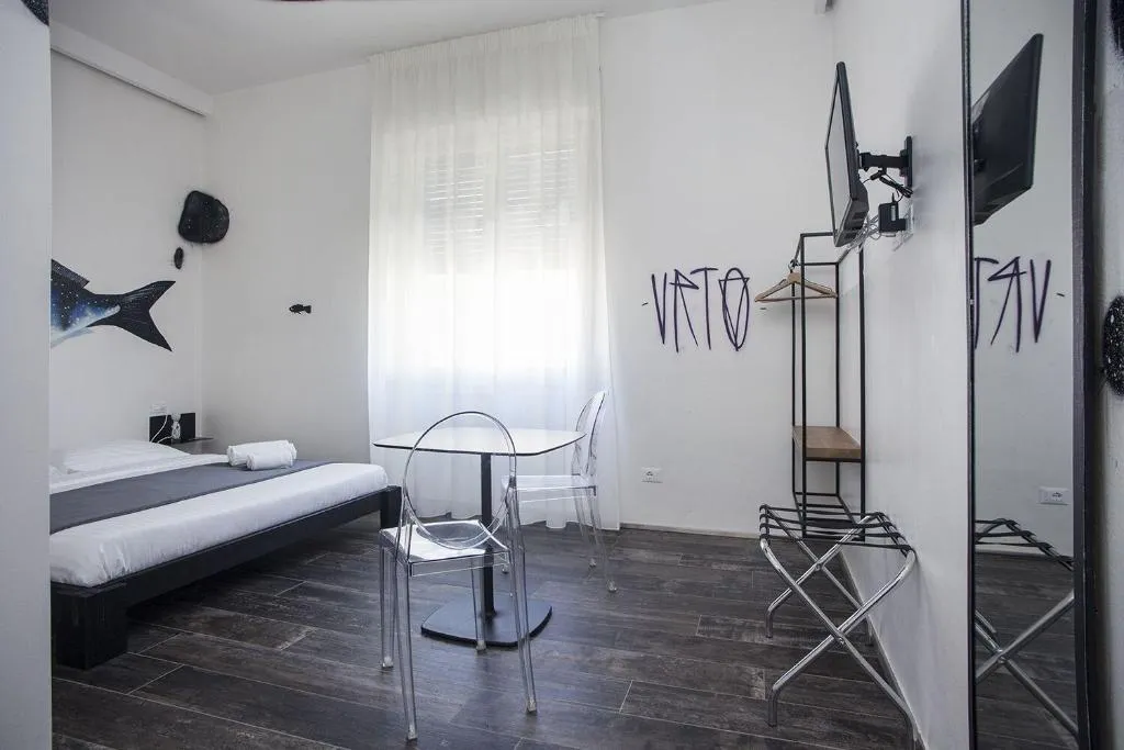 Room, Street Inn Florence, Florence