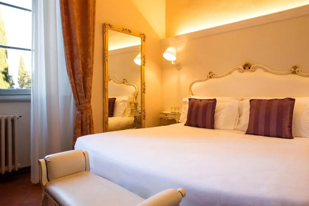 DOUBLE SUPERIOR KING BED Room, Art Hotel Villa Agape, Florence