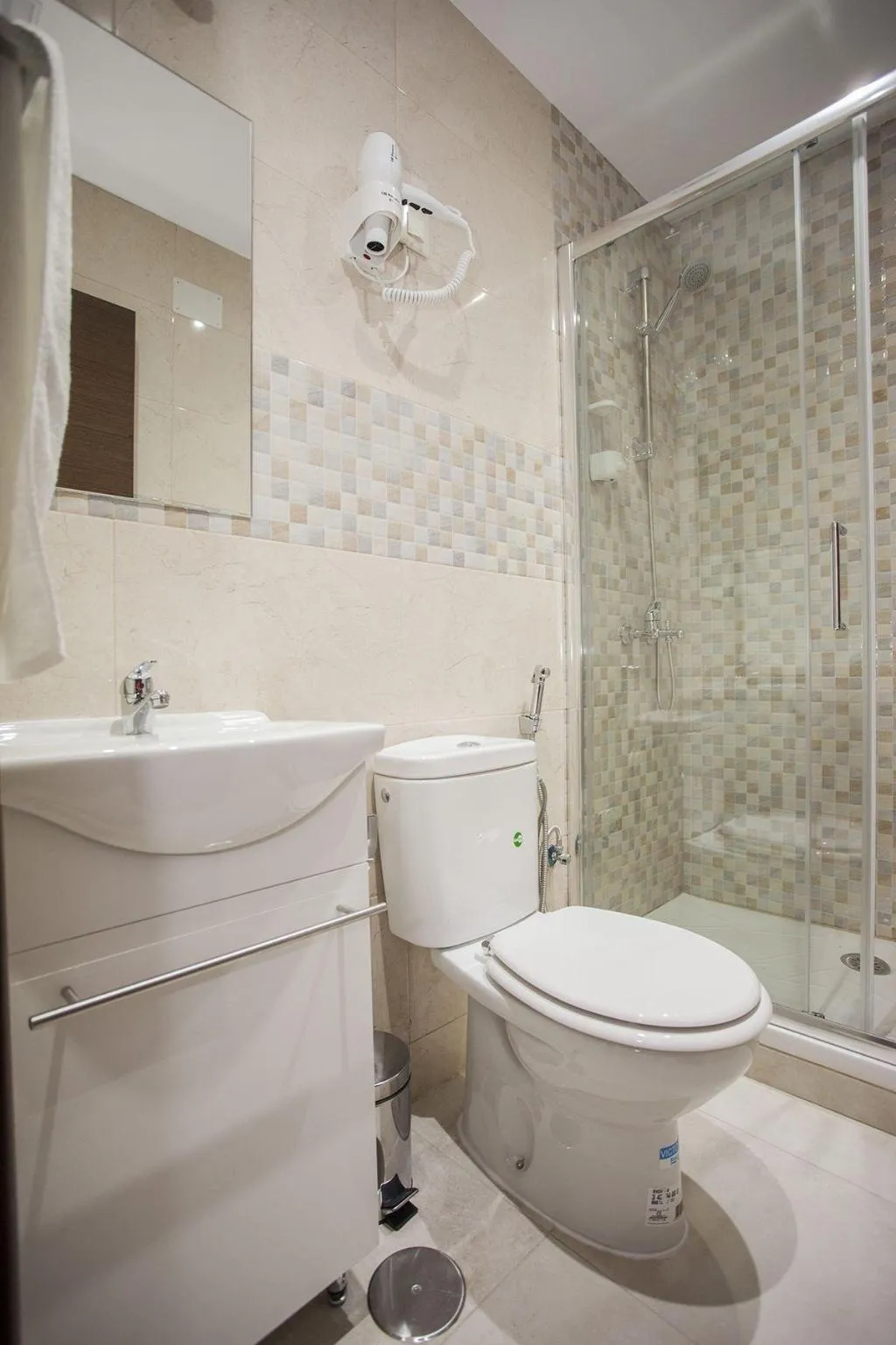 Room, Hostal Rincon De Sol, Madrid