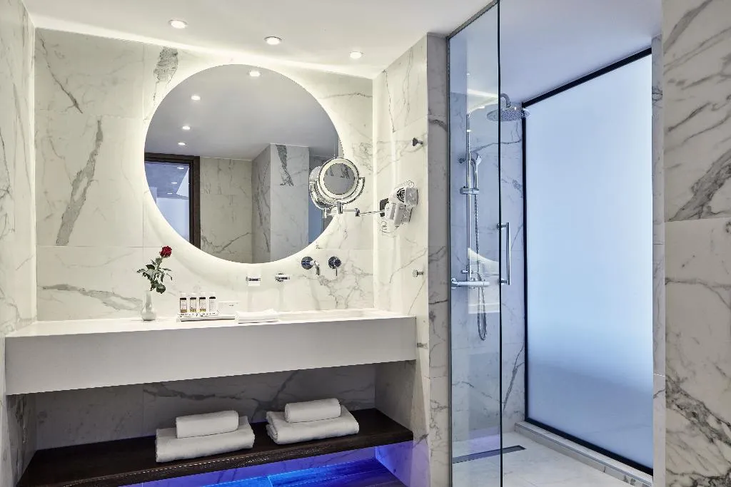 SUITE WITH PRIVATE POOL Room, Atlantica Caldera Palace, Crete