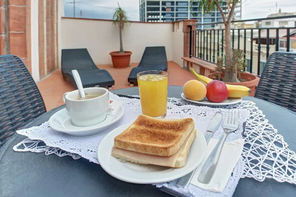 Terrace, Nuevo Triunfo, Barcelona