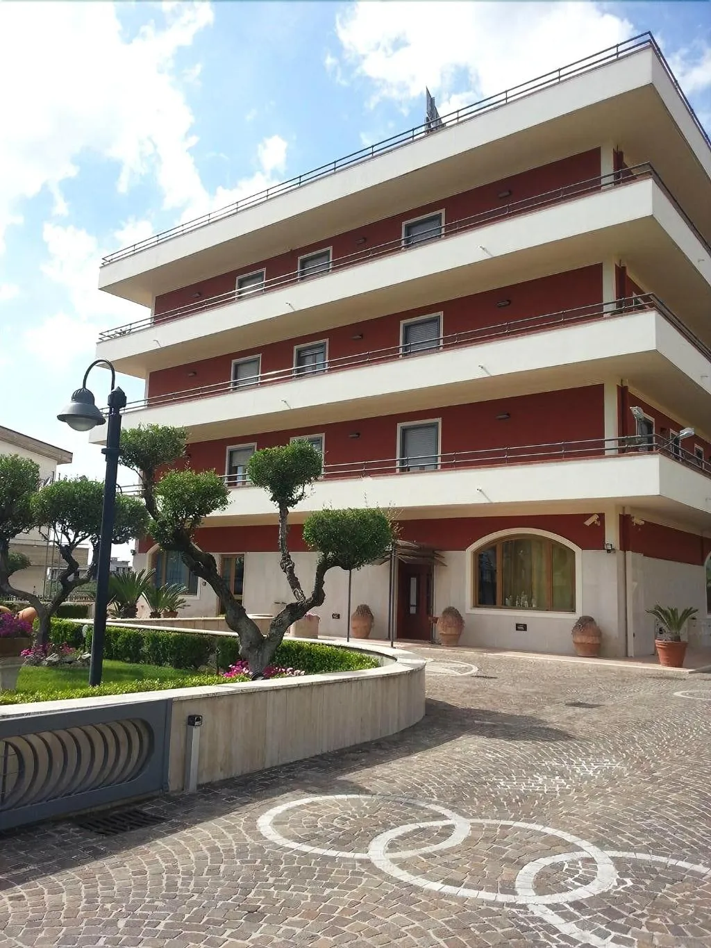 General view, Hotel Maddaloni, Naples