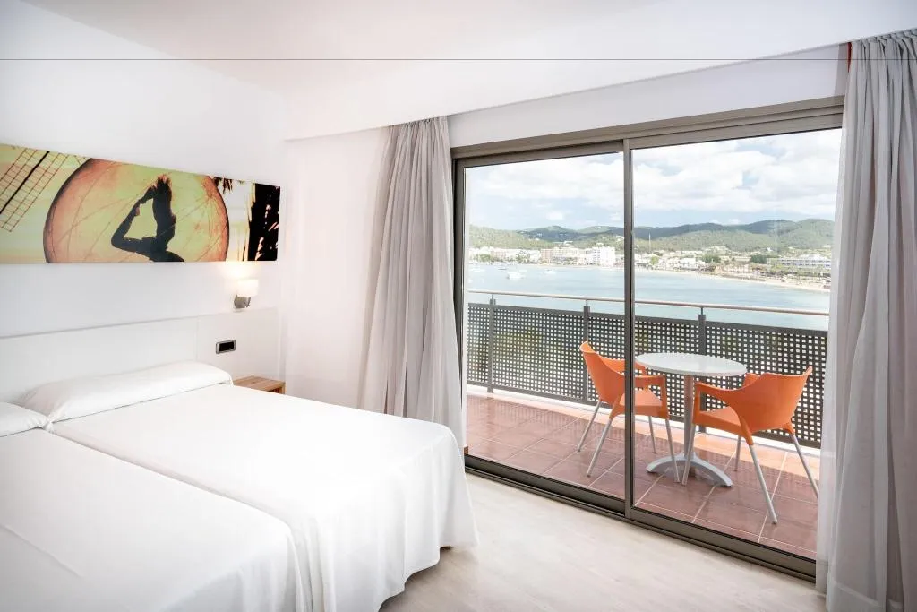 DOUBLE SUPERIOR SEA VIEW Room, THB Ocean Beach, Ibiza