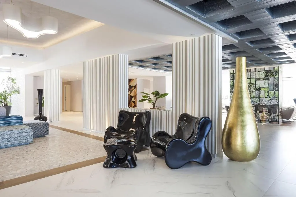 Lobby, El Corso, Ibiza