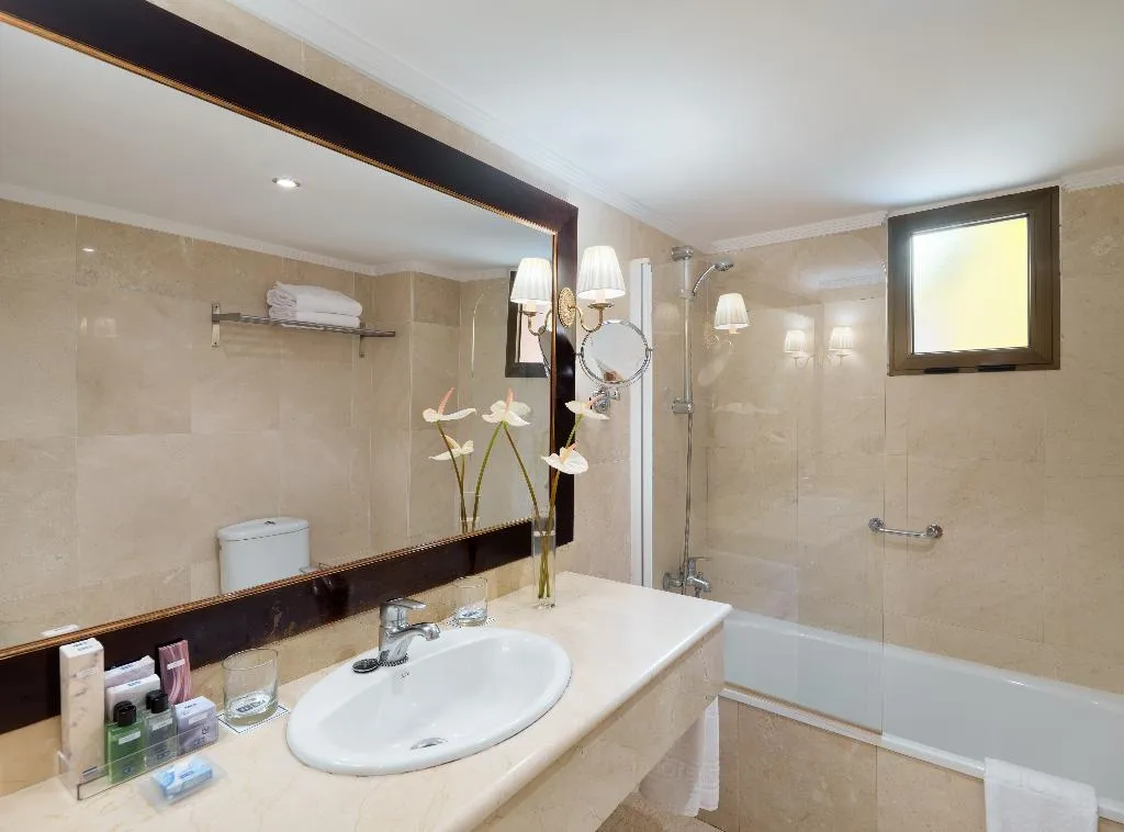 DOUBLE SINGLE USE WITH VIEWS Room, H10 Corregidor Boutique Hotel, Seville