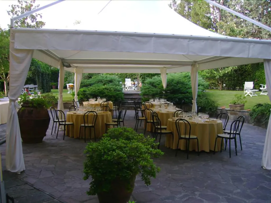 Sports and Entertainment, Villa La Sosta, Florence