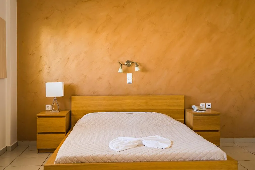 Double or Twin STANDARD Room, Rena Hotel, Santorini