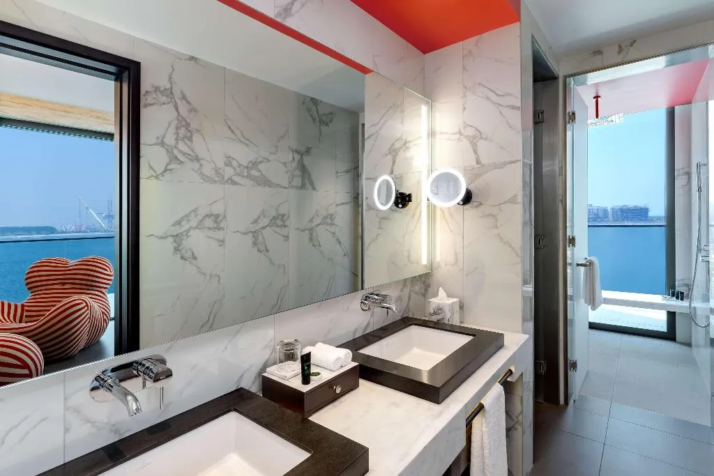 Room, Hyatt Centric Jumeirah Dubai, Dubai