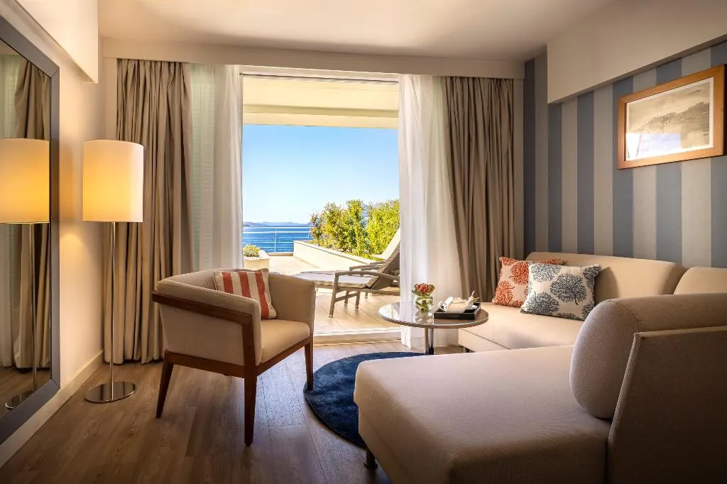 FAMILY ROOM PREMIUM SEA VIEW Room, President Hotel 5*, Valamar Collection, Dubrovnik