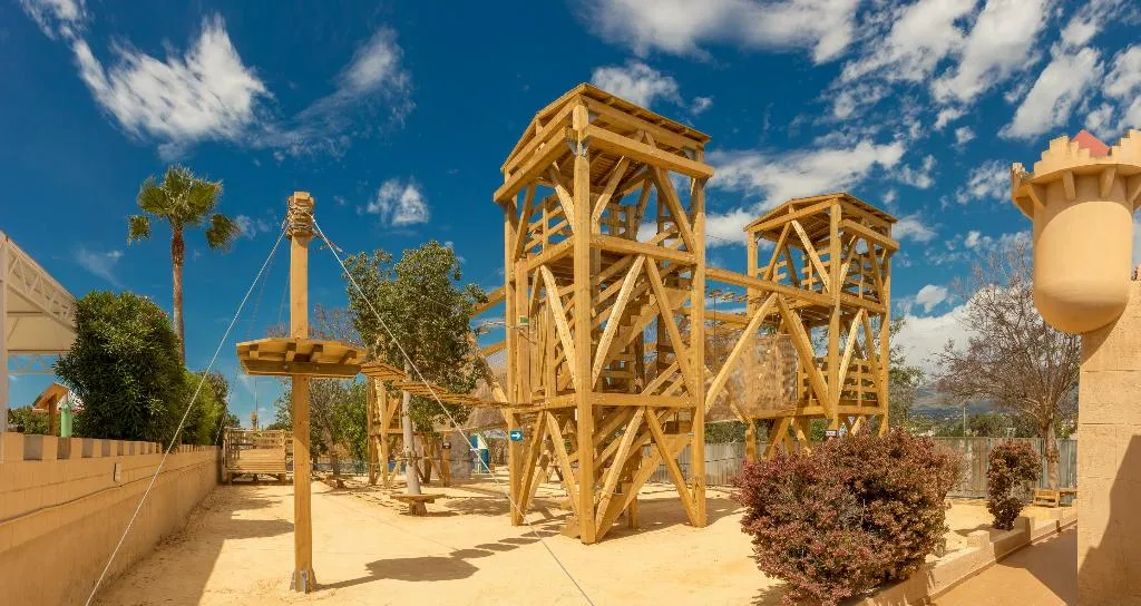 Sports and Entertainment, Magic Robin Hood Resort, Costa Blanca
