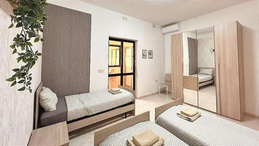 Room, Arzella Apartments, Gozo