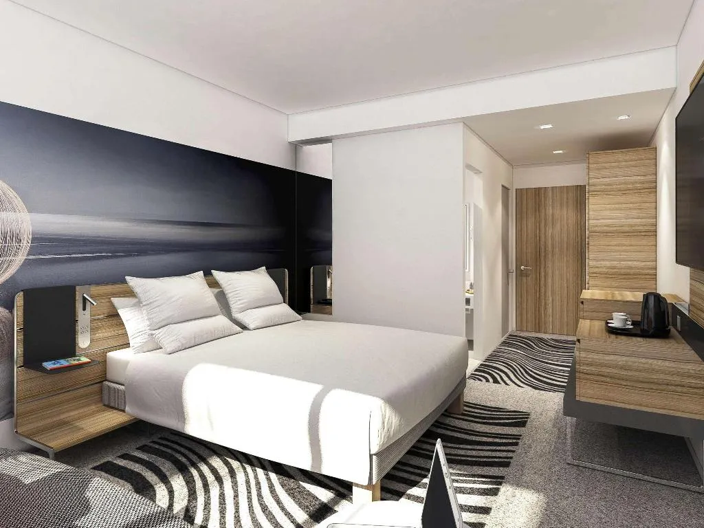 DOUBLE SUPERIOR WITH DOUBLE BED Room, Novotel Milano Linate Airport, Milan