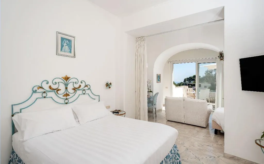 Room, La Floridiana, Naples