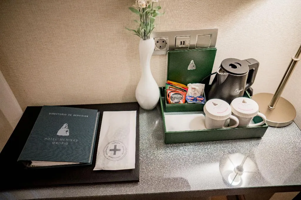 Room, Hotel Meninas, Madrid