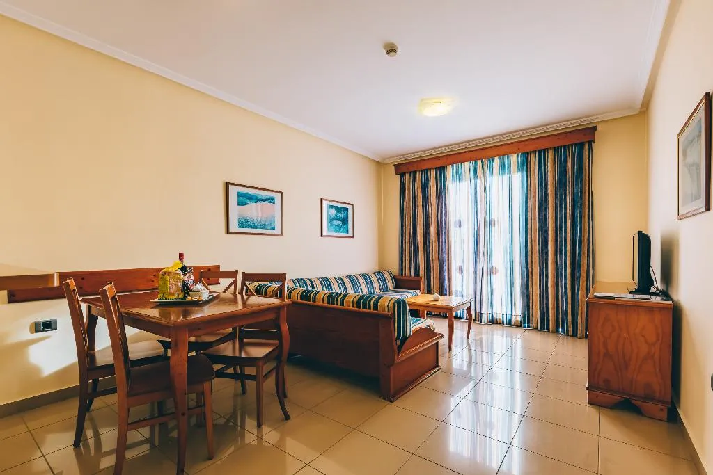APARTMENT ONE BEDROOM Room, Grand Muthu Golf Plaza Hotel & Spa, Tenerife