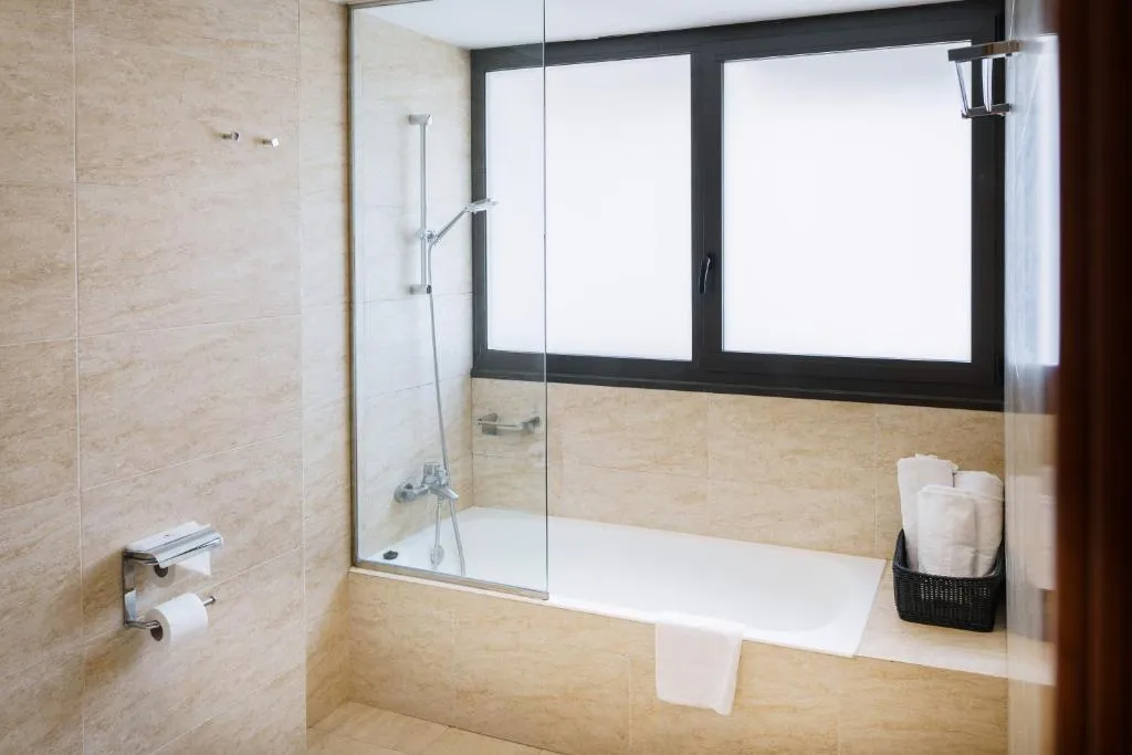 DOUBLE DELUXE Room, As Porta de Barcelona, Barcelona