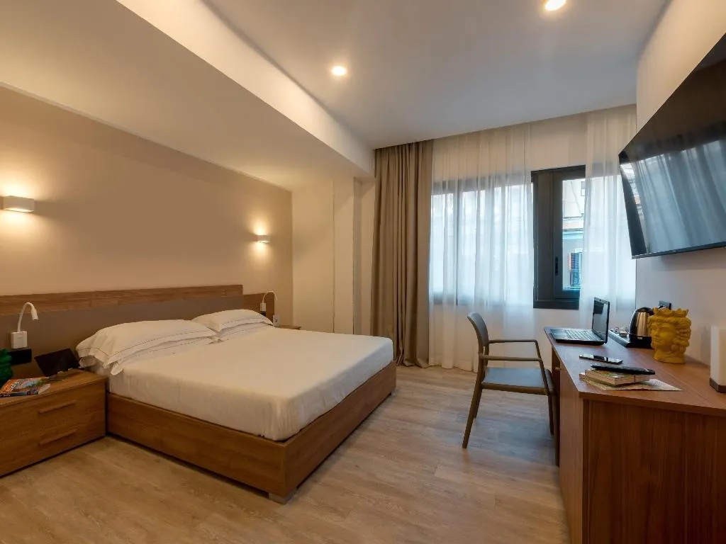 APARTMENT WITH DOUBLE BED Room, Mercure Palermo Centro, Palermo
