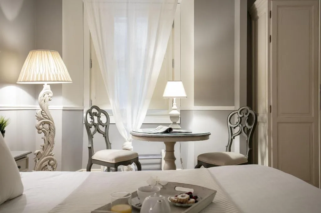Room, B B Emozioni Fiorentine, Florence