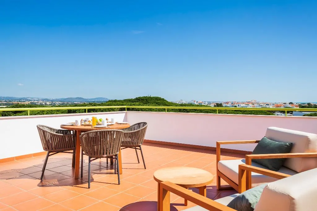 APARTMENT DELUXE TWO BEDROOM Room, The Patio Suite Hotel, Algarve