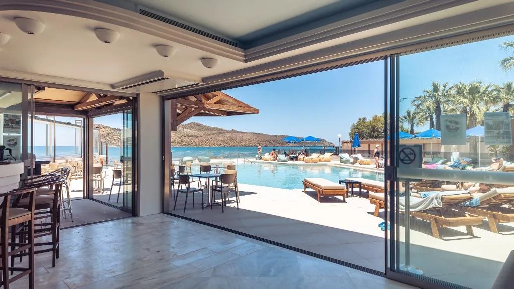 Bar, Chrispy Beach Resort, Crete