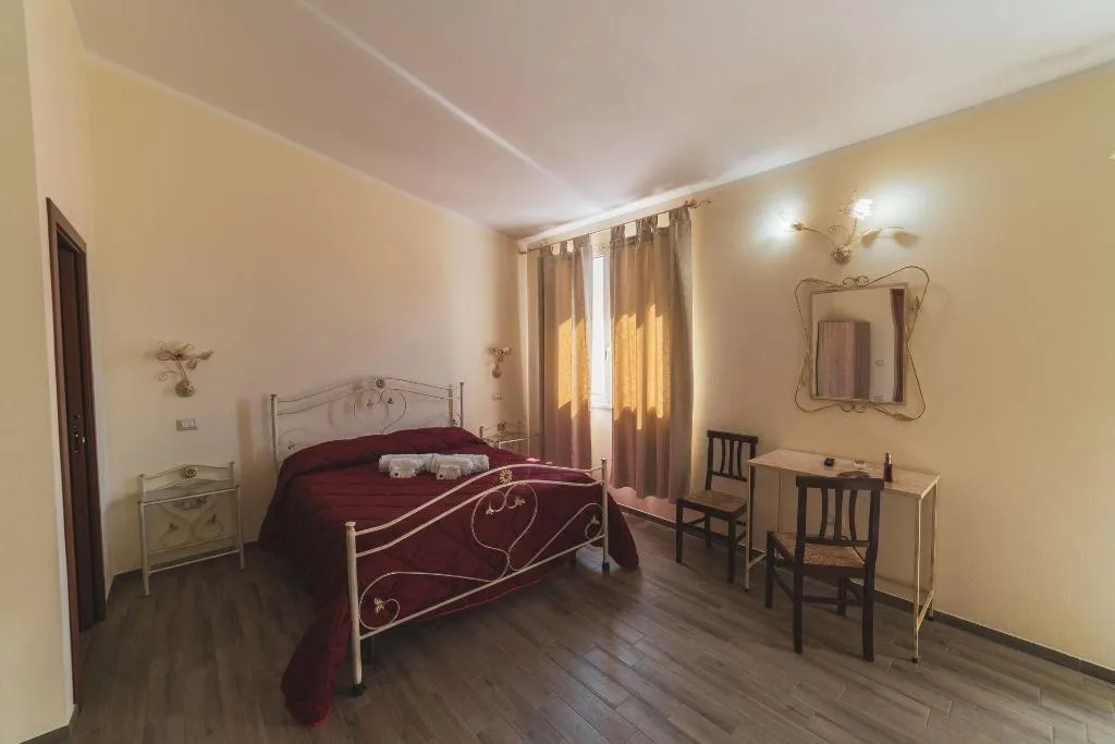 Room, Villa Alberta, Cagliari