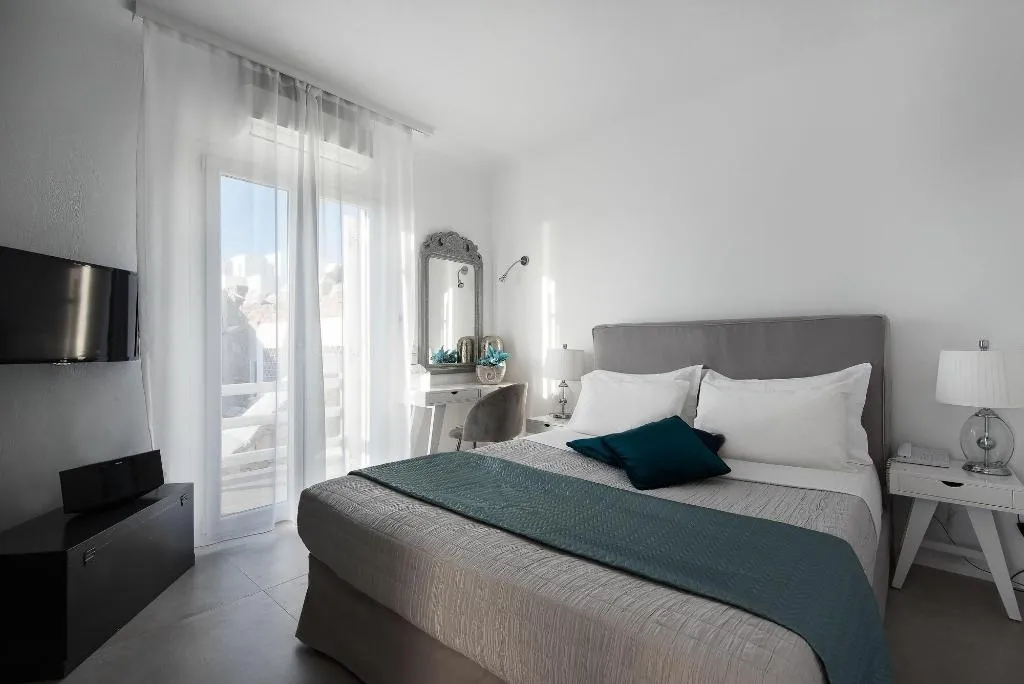 Room, Riva Suites, Mykonos