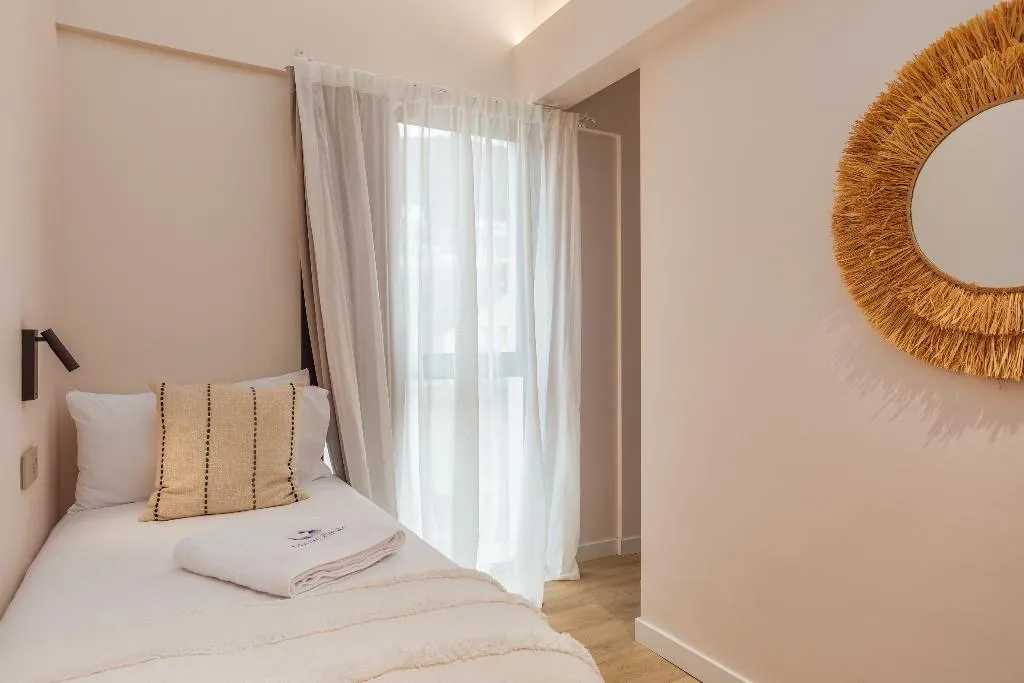 APARTMENT TWO BEDROOMS ONE BATHROOM Room, Marconia Boutique Residence, Costa Brava