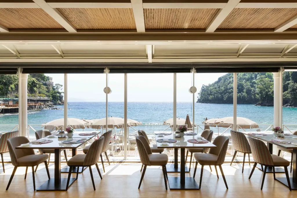 Restaurant, Eight Hotel Paraggi, Cagliari