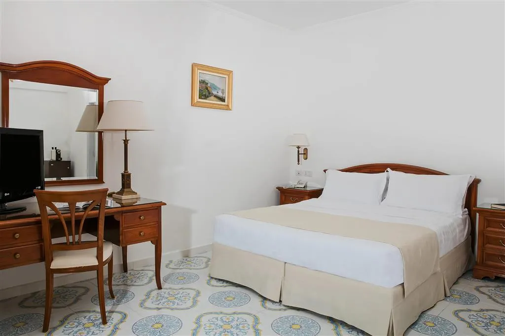 Room, Hotel Syrene Capri, Naples