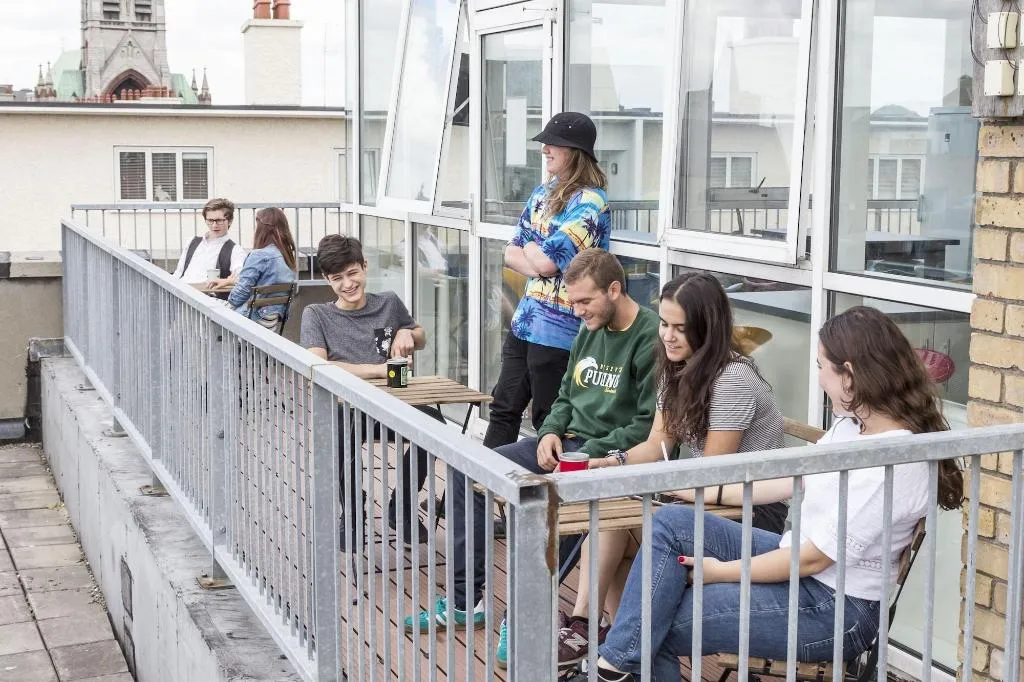 Terrace, Garden Lane Backpackers, Dublin