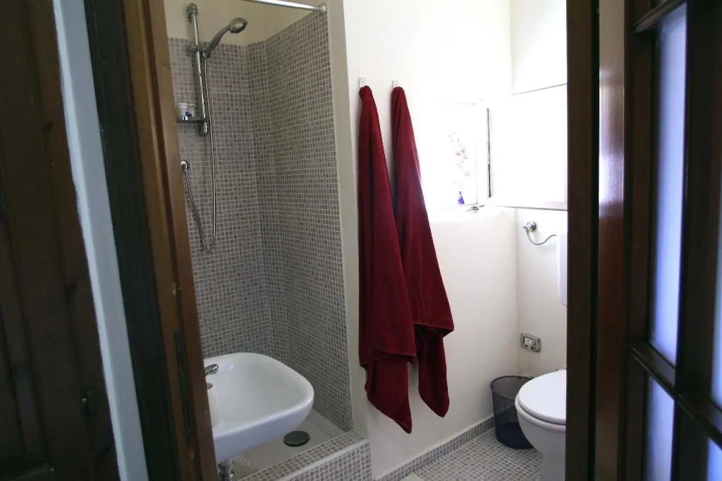 Room, Bed And Breakfast Nuvole, Olbia