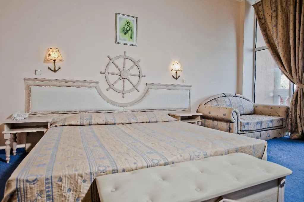 DOUBLE SEA VIEW Room, Royal Park, Bourgas