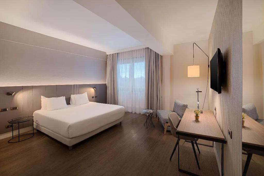 DOUBLE SUPERIOR Room, NH Roma Villa Carpegna, Rome